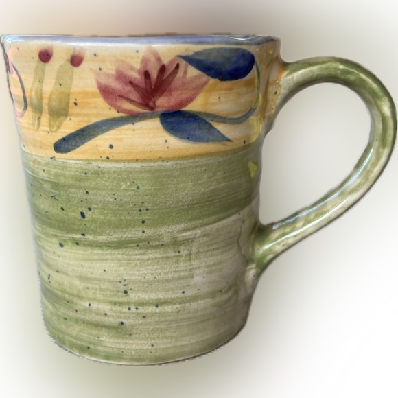 Pier 1 Handpainted Stoneware Mug 14 oz 4.5"×4" Elizabeth Discontinued Pattern - Picture 1 of 4